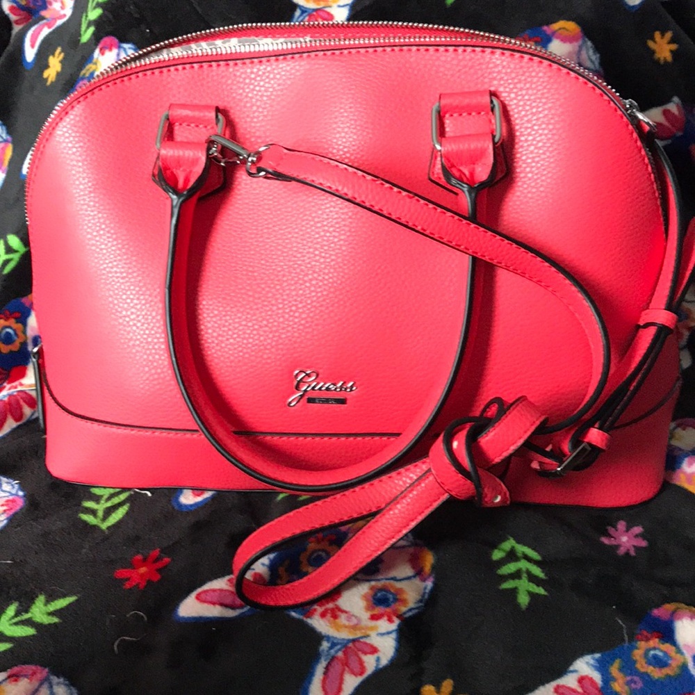 🛍 Sale🛍 Guess bag Purse 👛